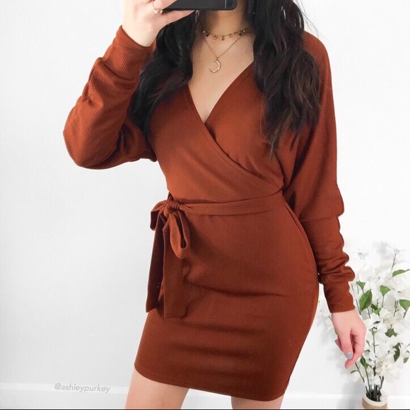Daisys Boutique Dresses & Skirts - ❤️SALE❤️ Soft cozy orange brown wrap bodycon dress